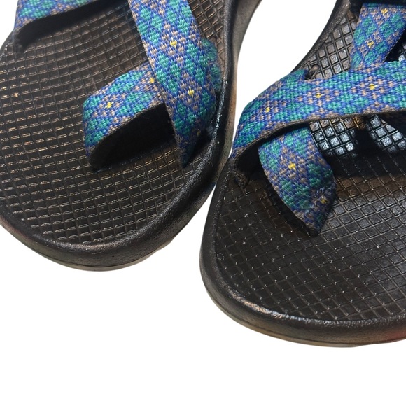 Chaco Z/2 Yampa hiking sandals featuring a blue and yellow women’s size 8 - Picture 2 of 8